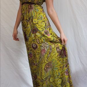 Amazing strapless maxi dress